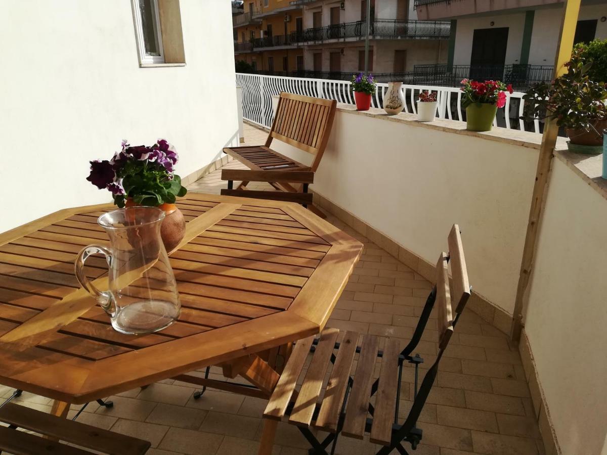 Case Degli Avi, Camere Nel Borgo Marinaro 波扎洛 外观 照片
