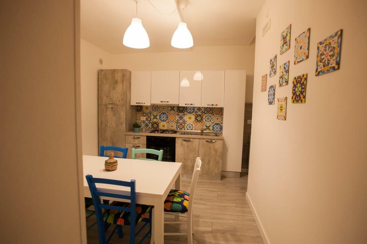 Case Degli Avi, Camere Nel Borgo Marinaro 波扎洛 外观 照片
